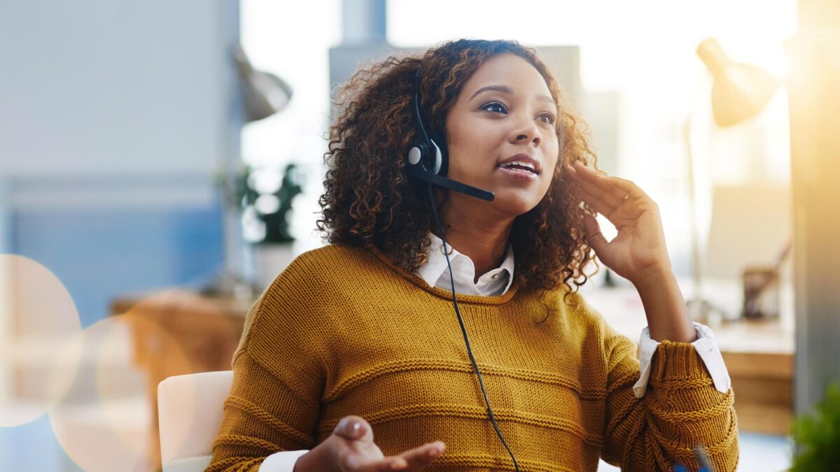 Worker on support call