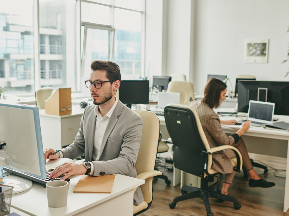 Which Back-Office Outsourcing Model Saves the Most?